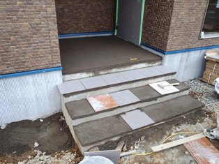 タイル工事
