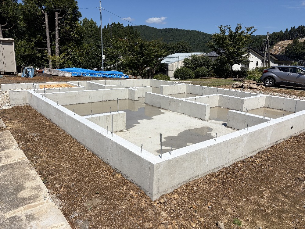 基礎工事