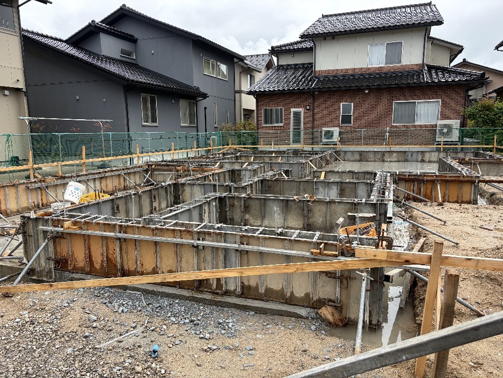 基礎工事