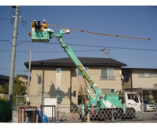 防護管取り付け