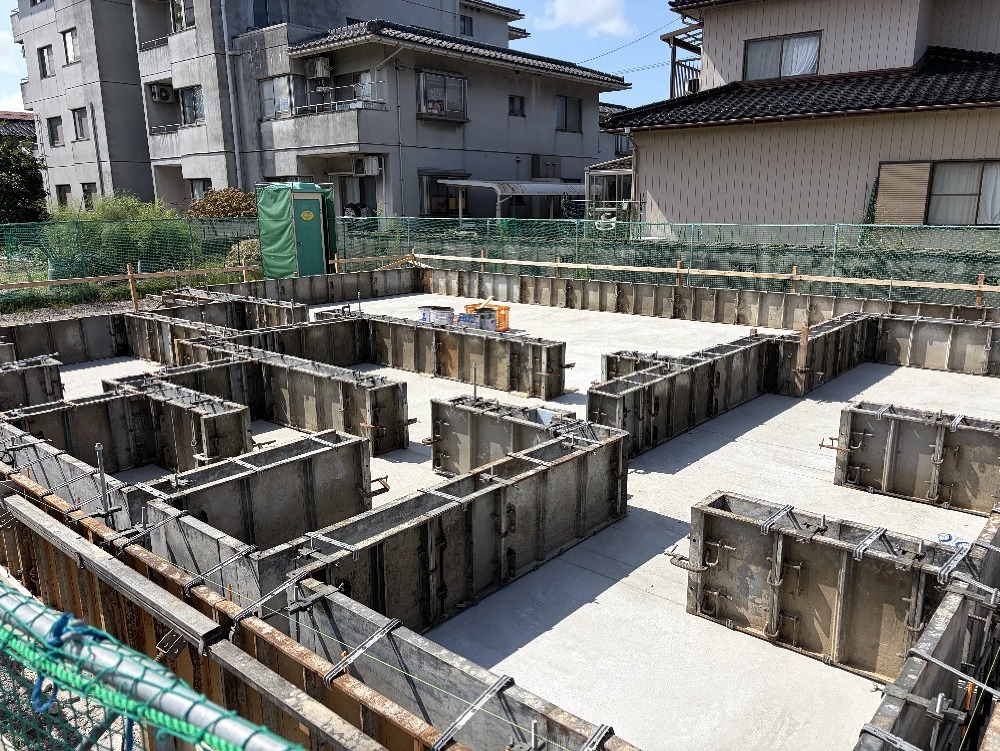 基礎工事