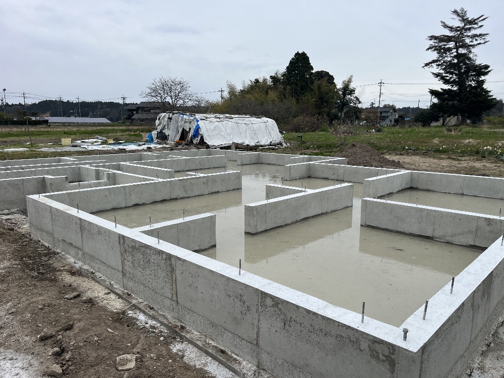 基礎工事